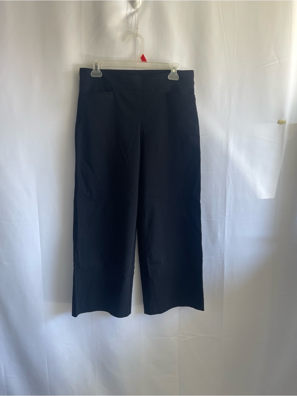 Chico's Black Cropped Wide-Leg Pants